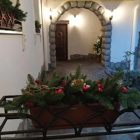 Rynok 25 Deluxe Center Apartment Lviv