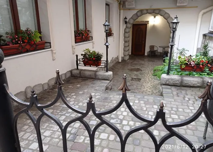 Rynok 25 Deluxe Center Apartamento Leópolis