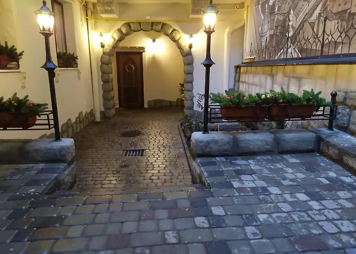 公寓 Rynok 25 Deluxe Center